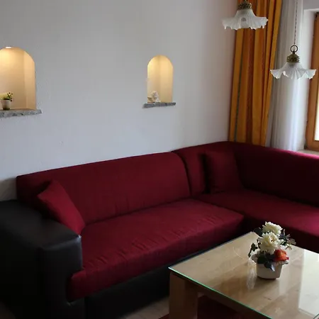 Rosenstrasse לנגנרגן